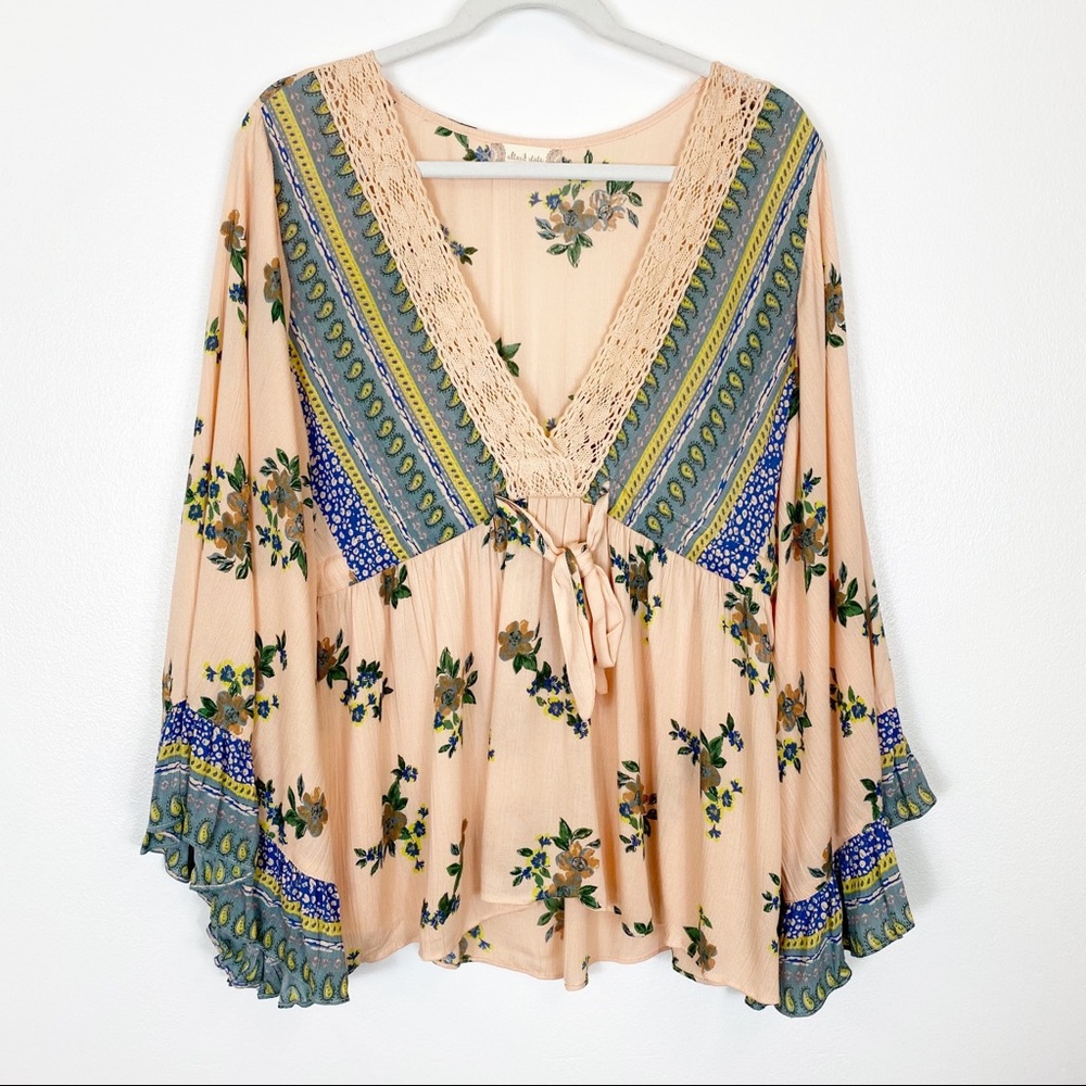 Altar'd State V-Neck Long Bell Sleeve Top Peach Size Medium - Reposh